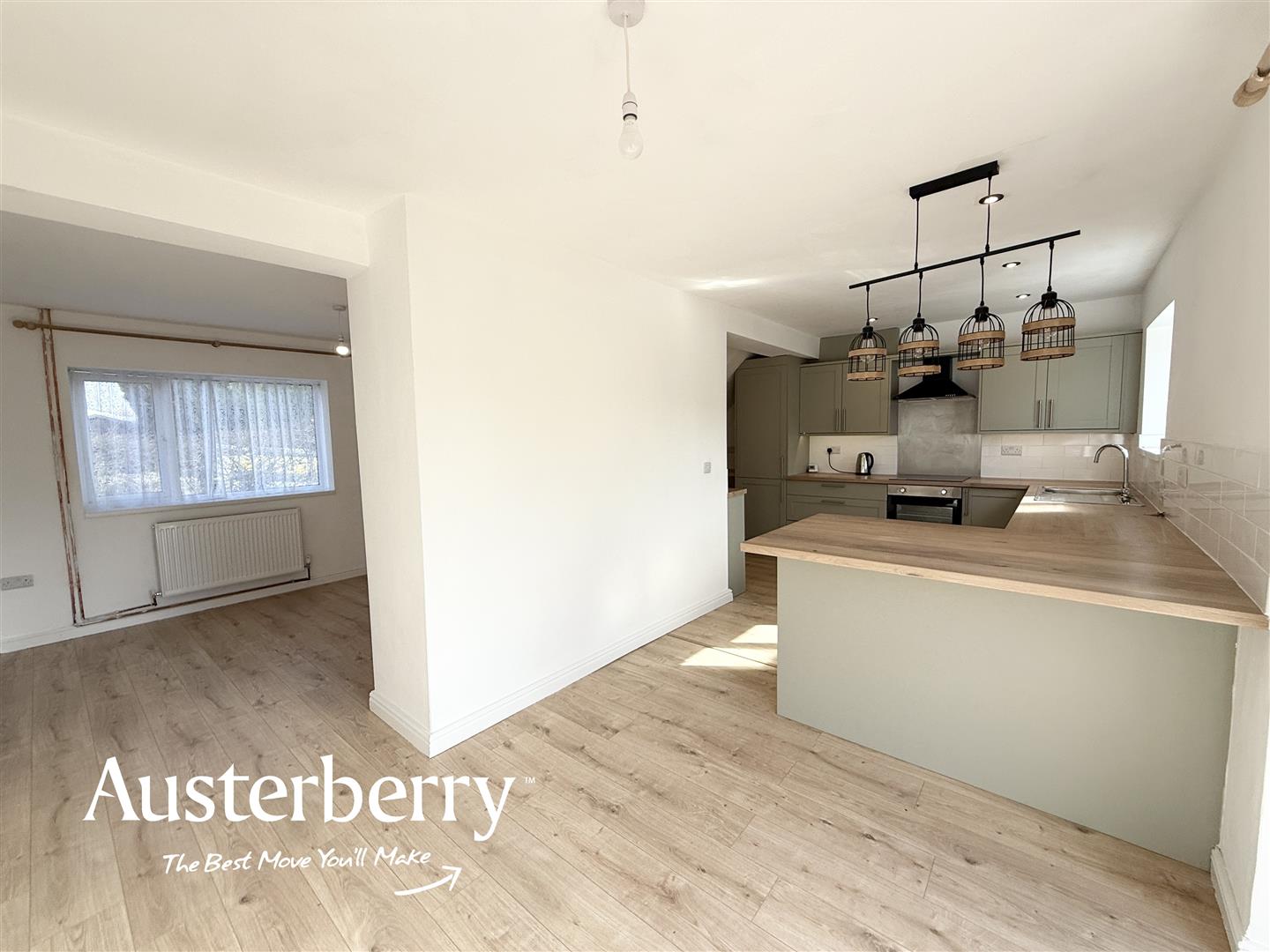 3 bed property in East Street, Stoke-On-Trent